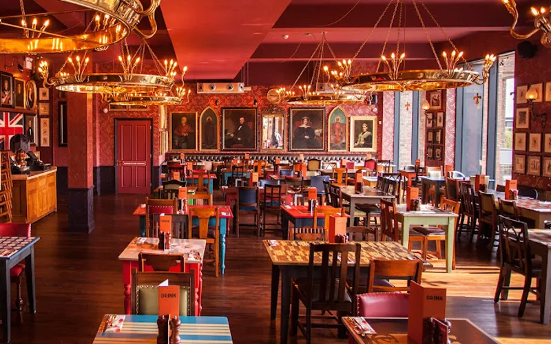 Restaurant: Cosy Club in Durham - Other cuisine