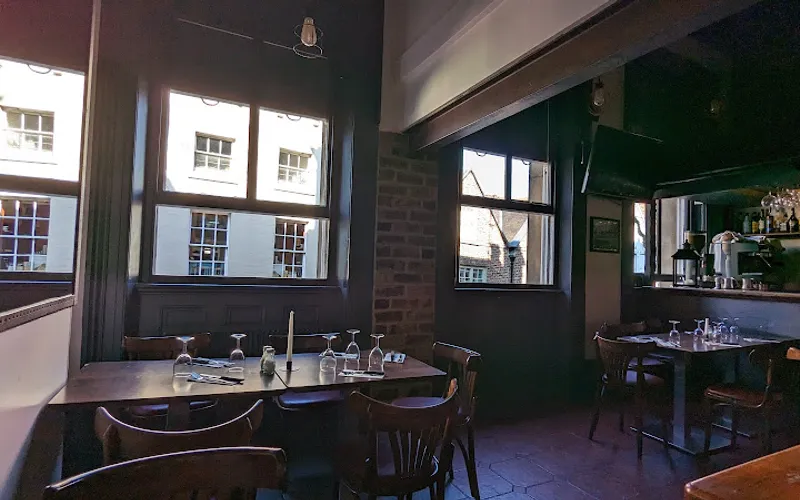 Restaurant: Fat Hippo Durham in Durham - Other cuisine