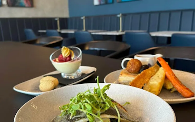 Restaurant: Jozef’s Riverside Bar & Restaurant in Durham - Other cuisine