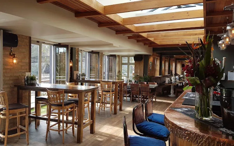 Restaurant: The Boat Club & Tomahawk Steakhouse in Durham - Other cuisine