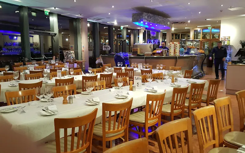 Restaurant: Al Bivio Hornbeam Park in Harrogate - Italian cuisine