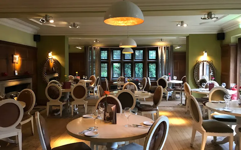 Restaurant: Pine Marten Harrogate in Harrogate - Other cuisine