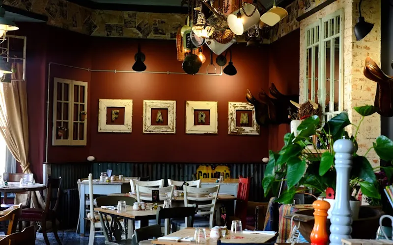 Restaurant: Quirky Farm Bistro in Harrogate - Other cuisine