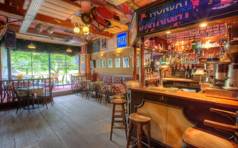 Restaurant: The Blues Bar in Harrogate - Other cuisine