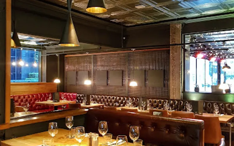 Restaurant: Blackhouse in City Centre - Other cuisine