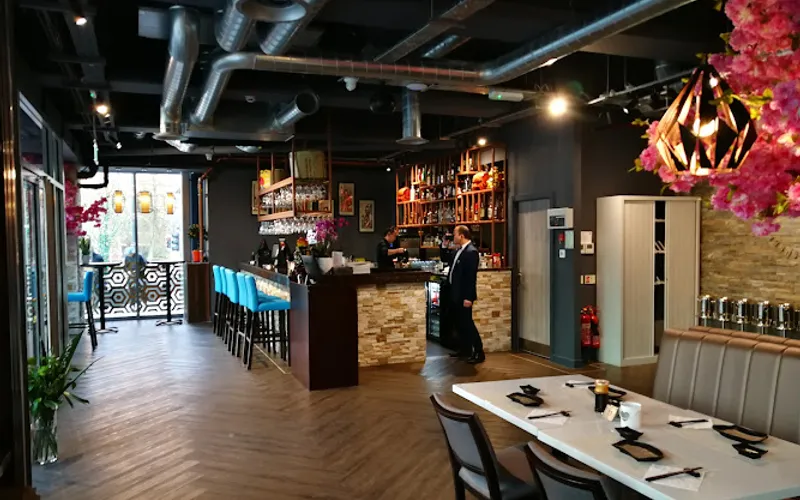 Restaurant: Blue Sakura Leeds in City Centre - Japanese cuisine
