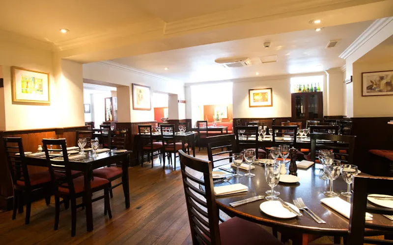 Restaurant: Sous Le Nez in City Centre - French cuisine