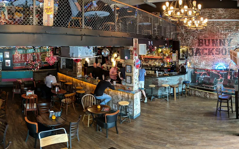 Restaurant: Bunny Jacksons in City Centre - Other cuisine
