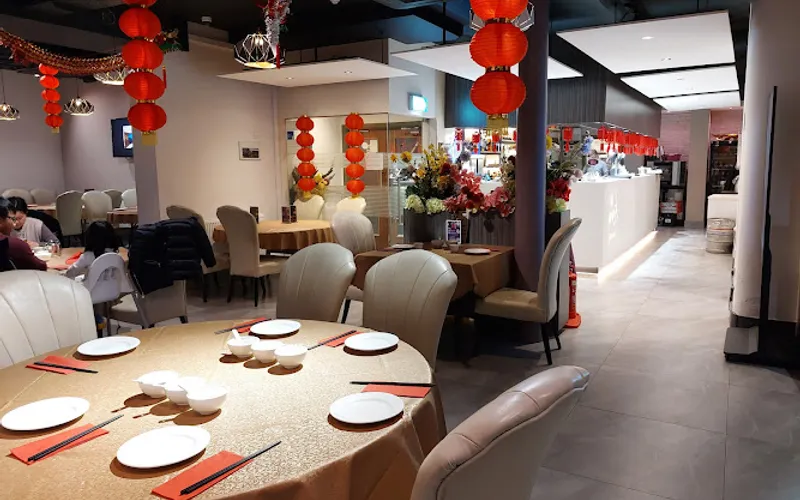 Restaurant: Pinwei Chinese Restaurant in City Centre - Chinese cuisine