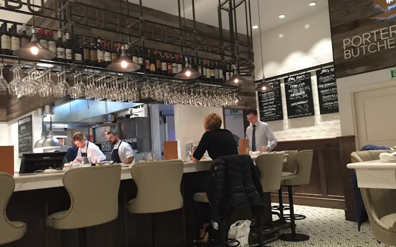 Restaurant: Porterhouse Butcher and Grill in City Centre - Steakhouse cuisine