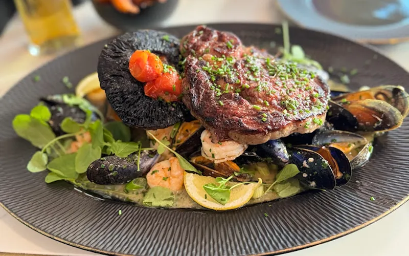 Restaurant: Wyvestow's Bar & Bistro in South Shields - Other cuisine
