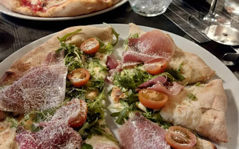 Restaurant: Just Italy Café in Tynemouth - Italian cuisine