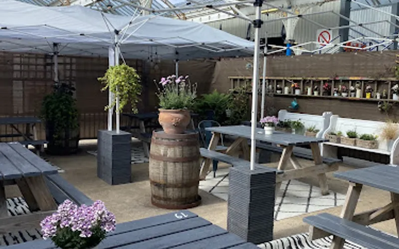 Restaurant: Dil and The Bear at the Station in Whitley Bay - Other cuisine