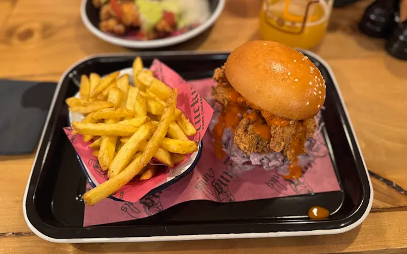 Restaurant: Clucking Oinks - Castlegate in City Centre - Other cuisine