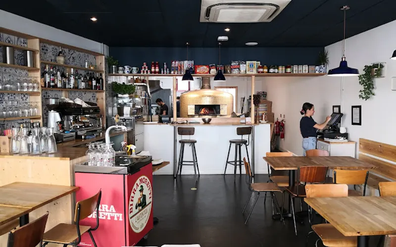 Restaurant: Cresci Pizzeria in City Centre - Other cuisine