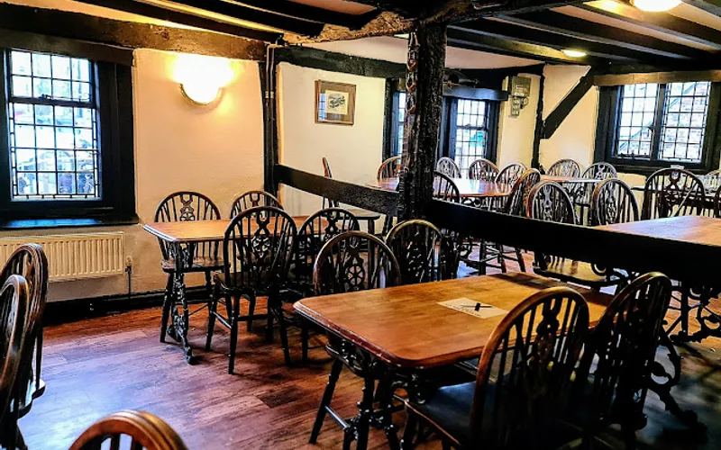 Restaurant: Gert & Henrys in City Centre - Other cuisine