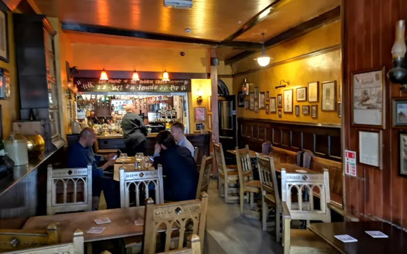 Restaurant: Golden Fleece York in City Centre - Other cuisine