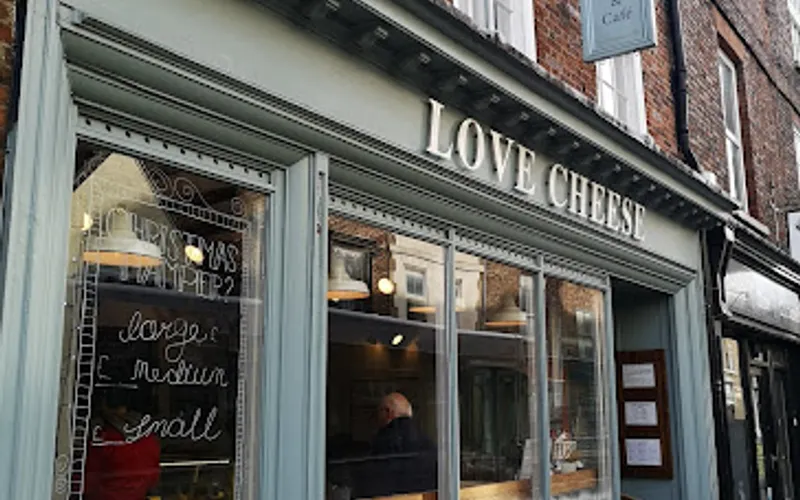 Restaurant: Love Cheese in City Centre - Other cuisine