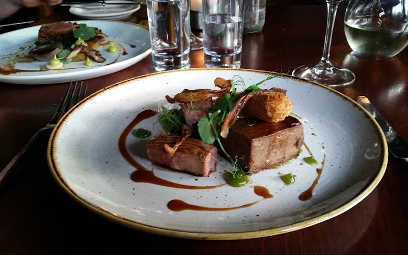 Restaurant: Melton's Restaurant in City Centre - Other cuisine