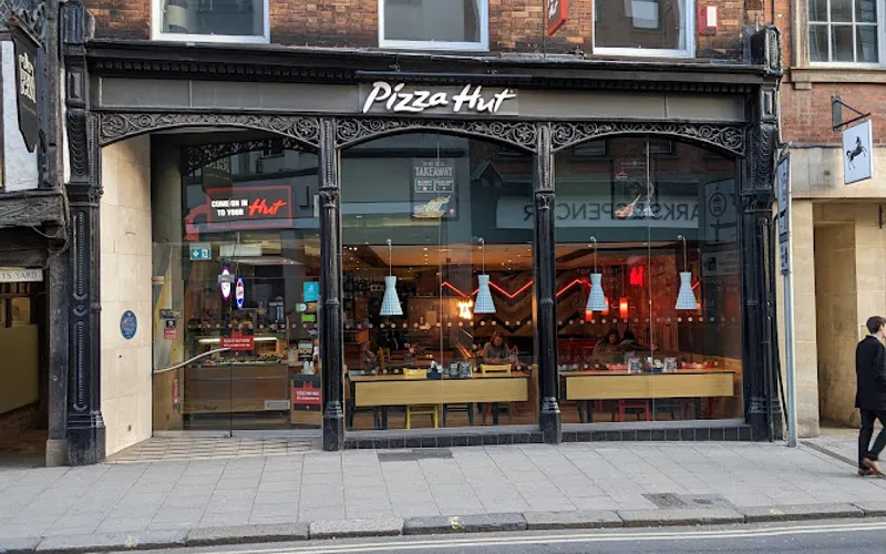 Restaurant: Pizza Hut Restaurants York in City Centre - Other cuisine